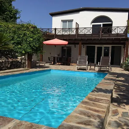 Casa Sylvia Villa Güime